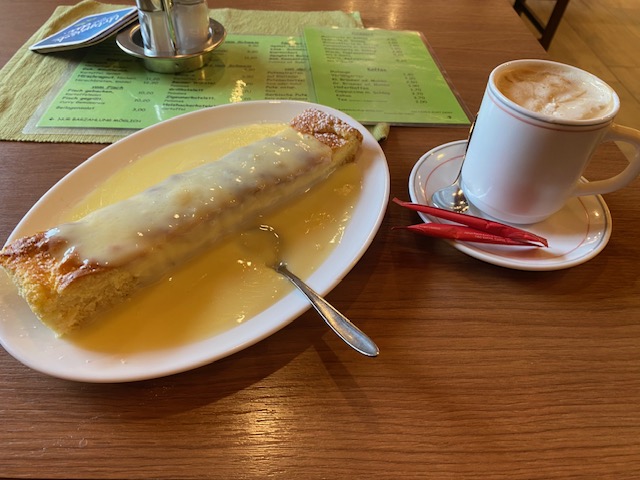 Topfenstrudel im Gasthof Kalte Kuchl